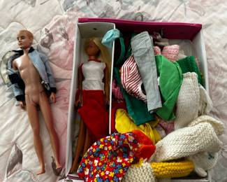 Great Barbie and Ken in Case with clothes!
