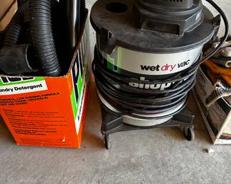 Wet Dry Vac and all accessories!