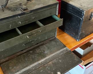These two VINTAGE tool boxes are EXCELLENT! 