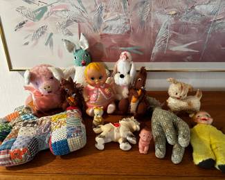 A passel of terrific vintage toys! 