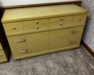 Lane Low boy dresser with mirror.