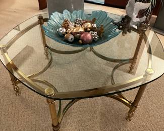 This, THIS! is a fantastic MCM Hollywood Regency Le Barge Brass and Glass HEXAGON, 6 legged coffee table! MINT CONDITION!  