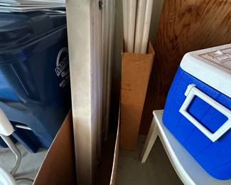 Florescent Light Bulbs and Fixtures! 