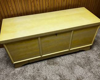 LANE Cedar Chest! 