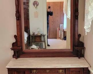 4 MAGNIFICENT VICTORIAN Dresser