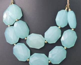 Fabulous lucite faceted necklace 