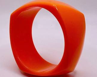 1970s faceted bangle in orange 