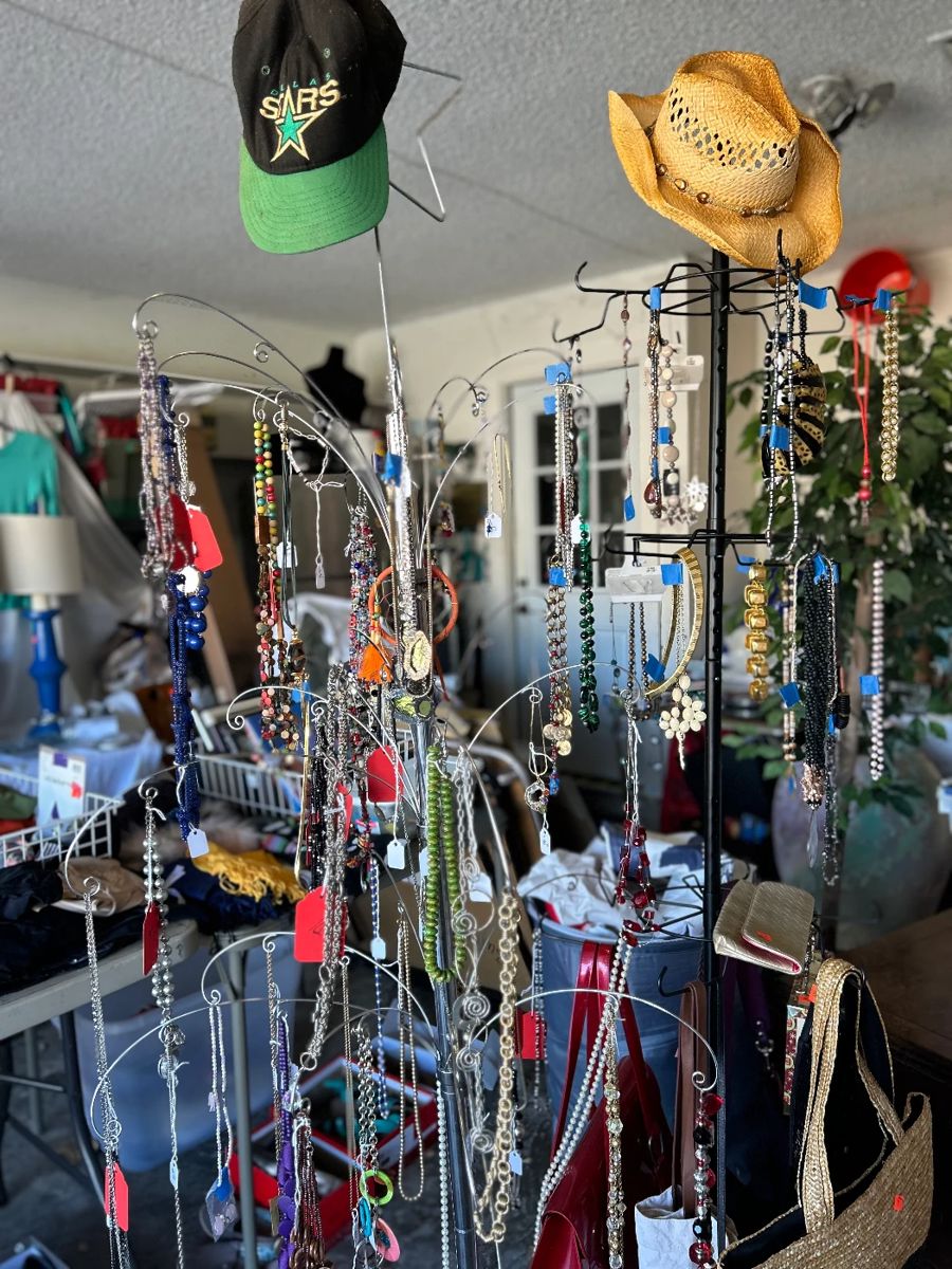 Yard Sale in Arlington starts on 3/2/2024