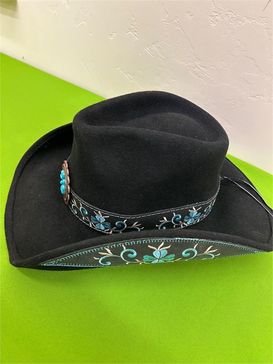 Bertha & the Babes Estate Sales Presents,... starts on 3/1/2024