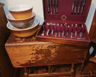 Small Drop Leaf Table  - Pyrex Bowls 