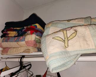 Antique Handmade Quilts 