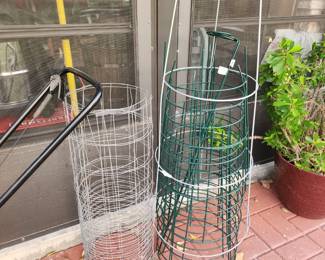 Tomato Cages