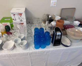 Glasses and cookware 