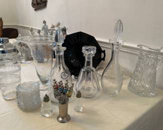 Baccarak and other Decanters
MCM mixer
Crystal coasters
Hors d’oeuvies spears

