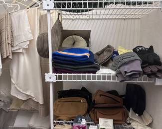 Women’s hats and handbags 