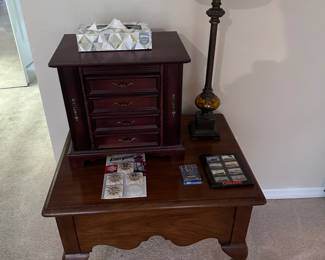 Jewelry Box
End Tsble