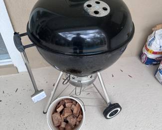 Weber charcoal grill