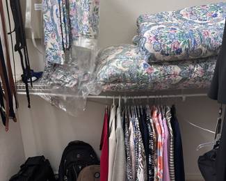 Ladies jackets and blouses 
Comfort set 
Suitcases