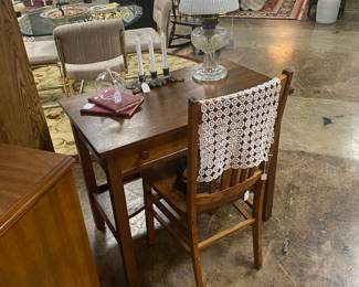 32" STICKLEY 1-Drawer Desk