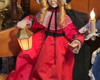 Animated caroler doll