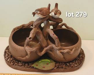 Pottery bird's nest planter