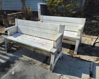 Resin convertible picnic table or two benches