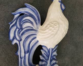 ARTIMINO BLUE AND WHITE ROOSTER. 