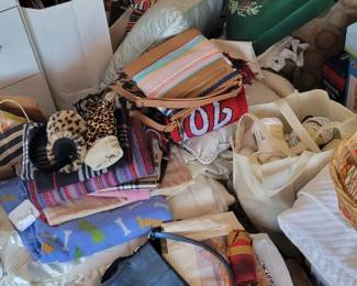 linens, purses, household goods, scarves, mittens, pillows