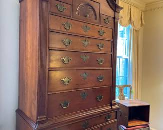 Stunning Important Connecticut Highboy!  Approximately 4 of these chests have been identified as  being with the "Lord" group of Colchester, Connecticut chests circa 1785.  The last one sold at Sothebys in 2021.