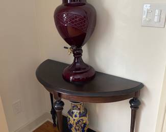 BOHEMIAN RUBY GLASS SAMOVER IN BEUTIFUL CONDITION. HAS AGE. VINTAGE DEMI-LUNE TABLE