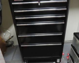 Kobalt tool chest/cabinet with tools.