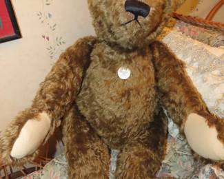 Large Steiff Bear.