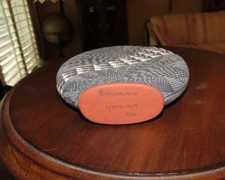 BL Victoriano, Acoma NM pottery