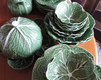 Portugese Bordallo Pinheiro, Green cabbage dinner set.