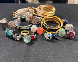 Jewelry Lot#21 rings, cuff and bangle bracelets