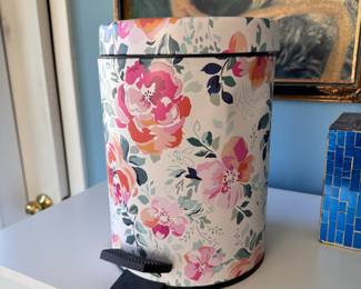 Small metal trash bin, lid slightly offset, roses pattern 11"