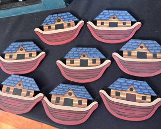 Small hand-painted small arks on wood by Linda Conner 5"