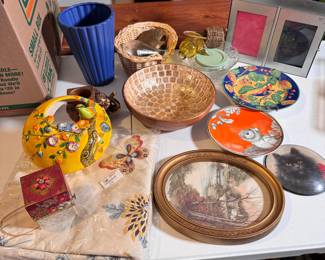 Box Lot#95 tablecloth, mosaic bowl, decorative plates, photo storage box, ceramic vase and planter