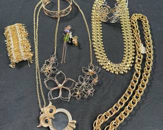 Jewelry Lot#5: Gold and silver-tone bracelets, necklaces, pin