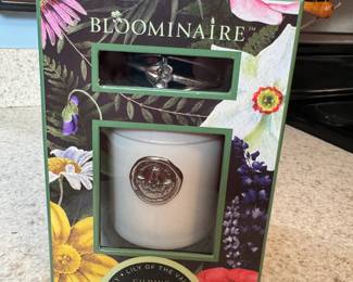 Bloominaire candle