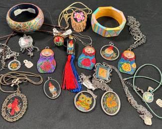 Jewelry Lot#35 hand-painted jewelry, most by Linda Conner 