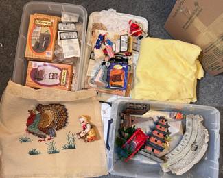 Box Lot#52 miniature display and dollhouse items, tablecloth