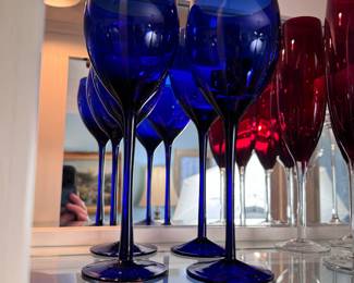 Cobalt blue wine glasses (4)