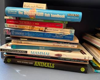 Book Lot#44 including Photo Reference Guide Animals