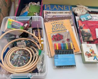 Box Lot#35 art books, embroidery hoops, craft supplies