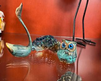 Grouping of cast metal swan, owl and gemstone 1-3"