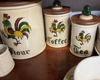 Mid Century Modern Metlox Poppytrail dishes