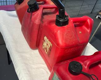 Plastic gas containers