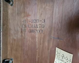 Esperanto by drexel corner coffee table on casters