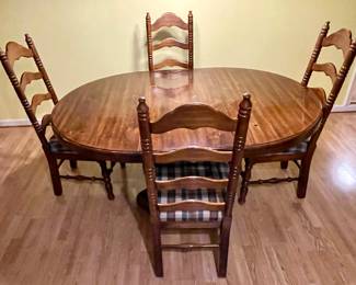 VINTAGE DINING TABLE W/LEAF, 4-CHAIRS